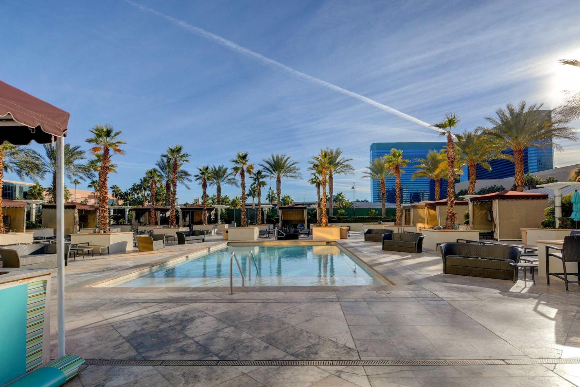 Mgm Signature-25-611 Strip View Jacuzzi Studio Las Vegas Luaran gambar